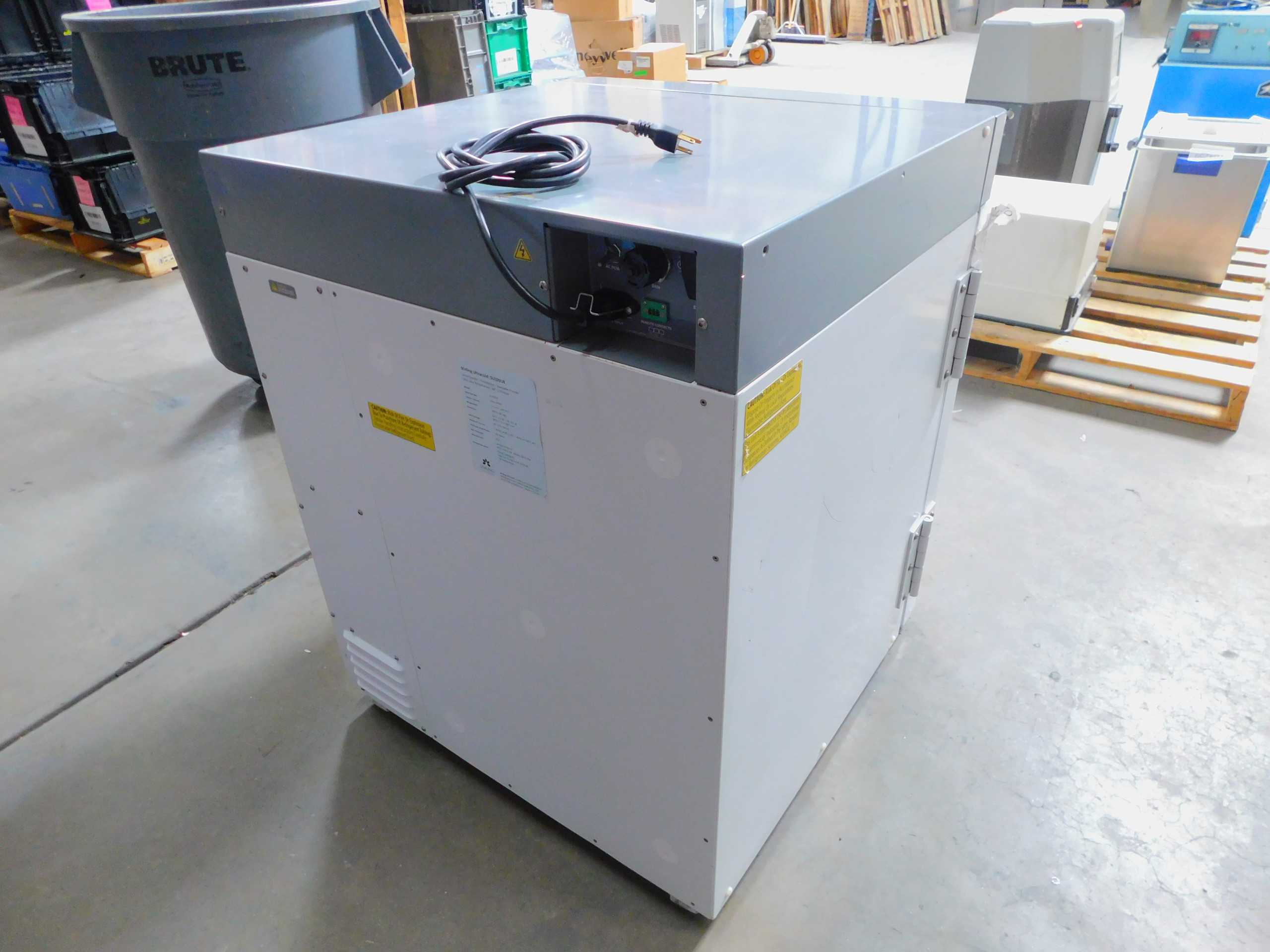 Sterling SU105UE Undercounter/Countertop/Stackable Freezer -86C - LAB & SCIENTIFIC