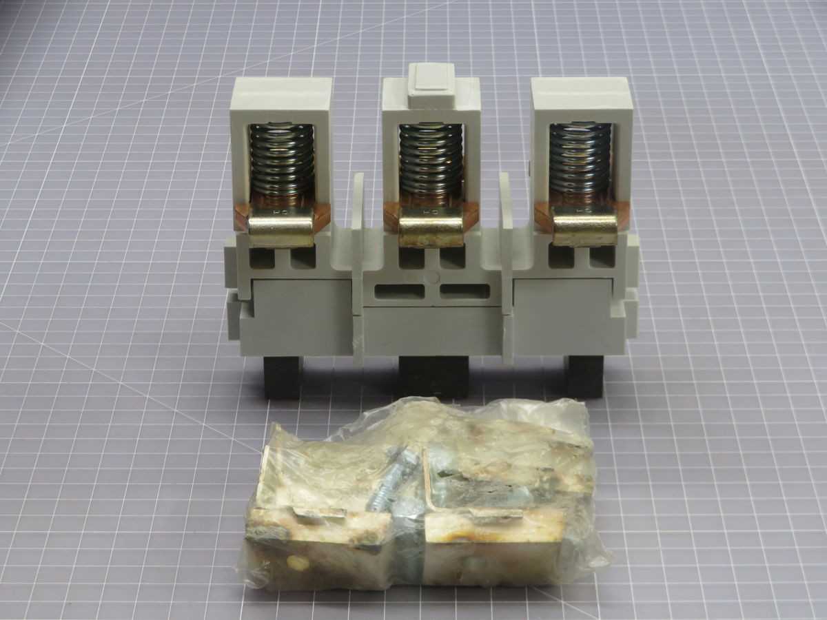 EATON WCK53 CONTACT KIT T245976 - CONTACTORS