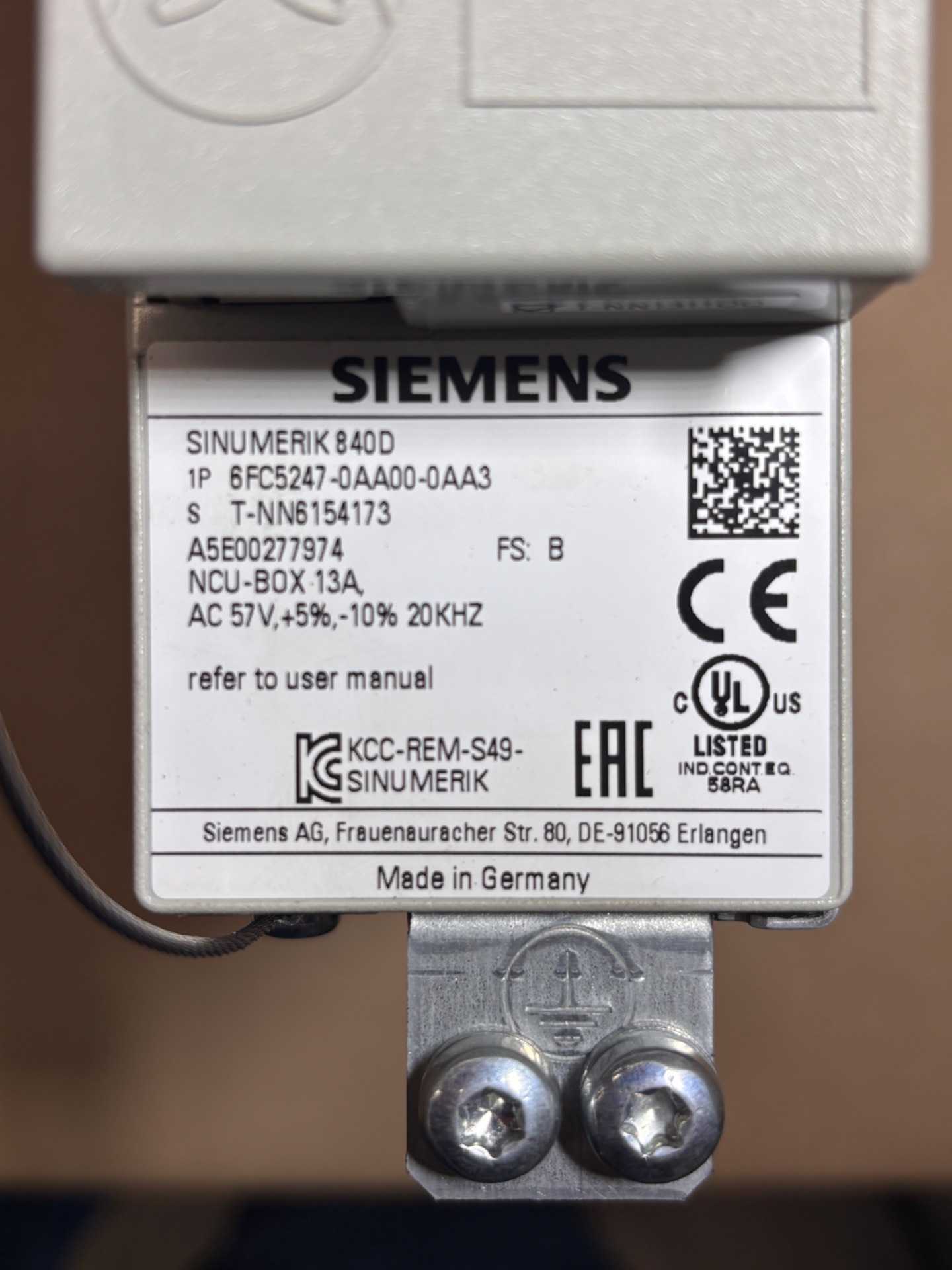 SIEMENS 6FC5247-0AA00-0AA3 SINUMERIK ENCLOSURE FOR ELECTRONIC CONTROL BOX - ELECTRICAL ENCLOSURES