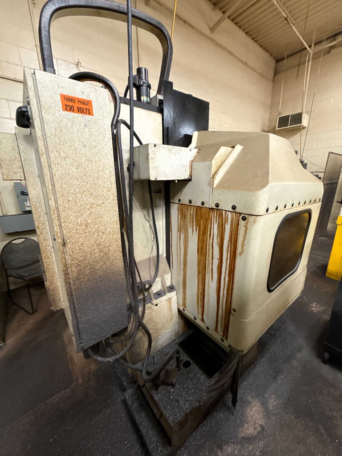 1991 Haas VF-1 Vertical Machining Center - 4 Axes, 7.5 HP, 7500 RPM, 220V - VERTICAL MACHINING CENTERS