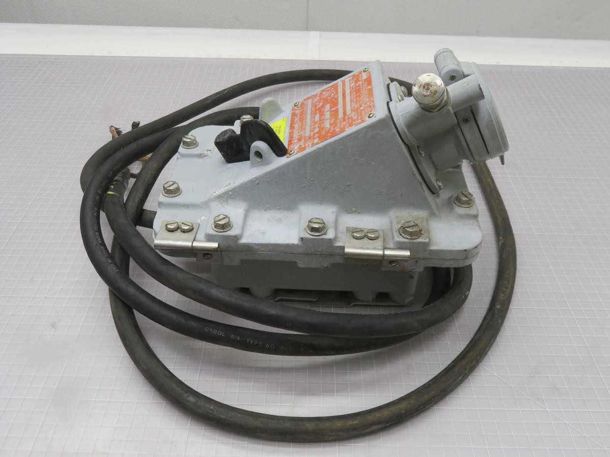 Appleton JBR6034-150 Dead Front Interlocked Switched Receptacle With Mounting Box - PLUGS & RECEPTACLES
