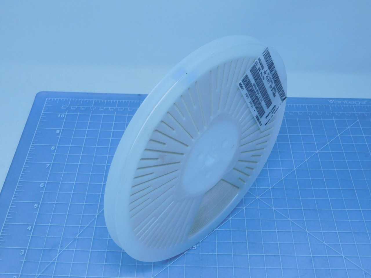 Lot Of 4000 Vishay CRCW0805 Chip Resistor Reel T148677 - ELECTRICAL COMPONENTS