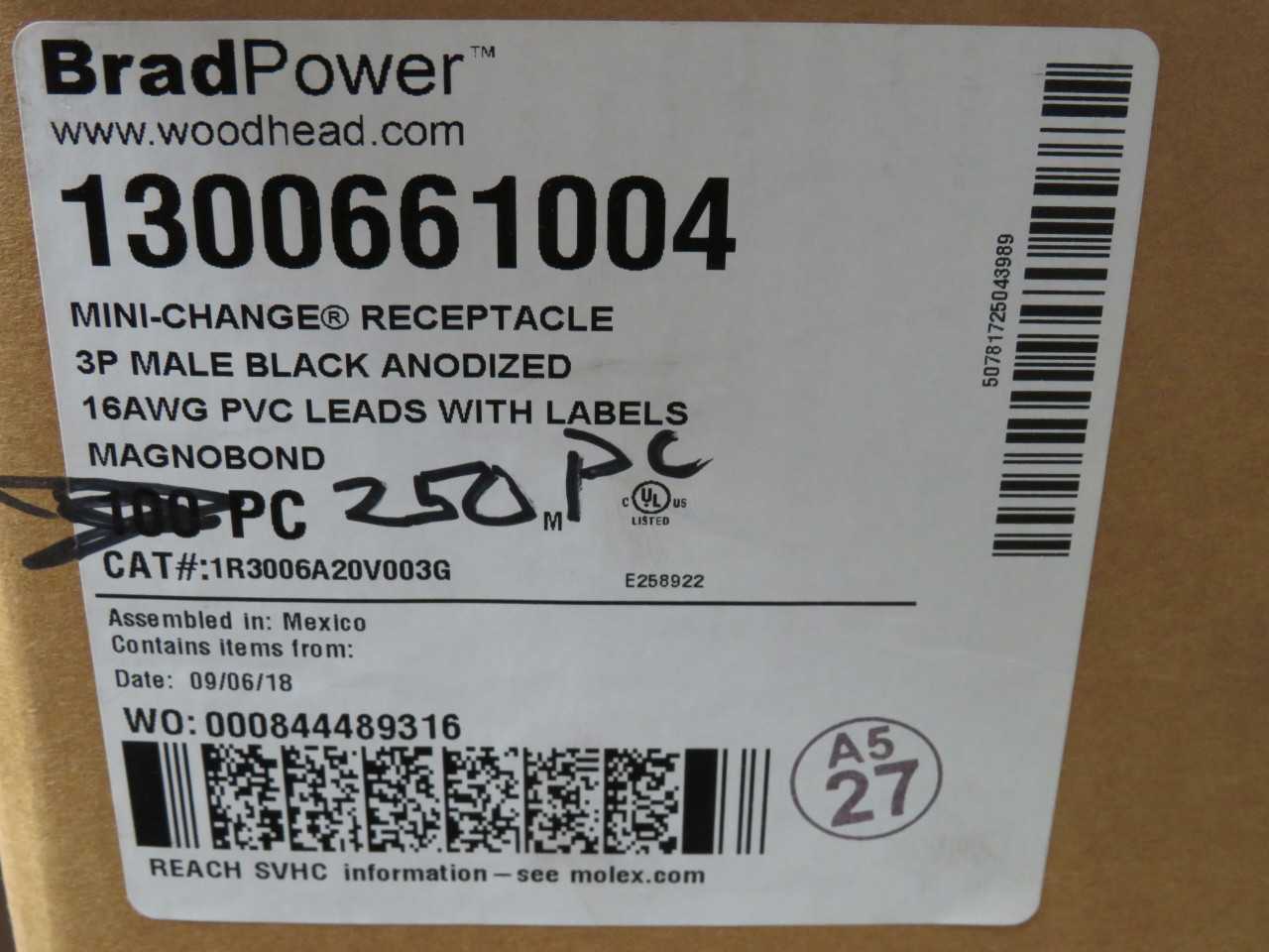 LOT OF 240 BRAD POWER 1300661004 1R3006A20V003G MINI-CHANGE RECEPTACLE 3P MALE BLACK ANODIZED 16 AWG - PLUGS & RECEPTACLES