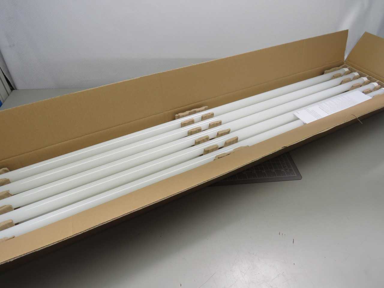 Lot Of 600 GE 38944 13W LED T8 48In Medium Bi-Pin 3000K Tubes - LIGHTING