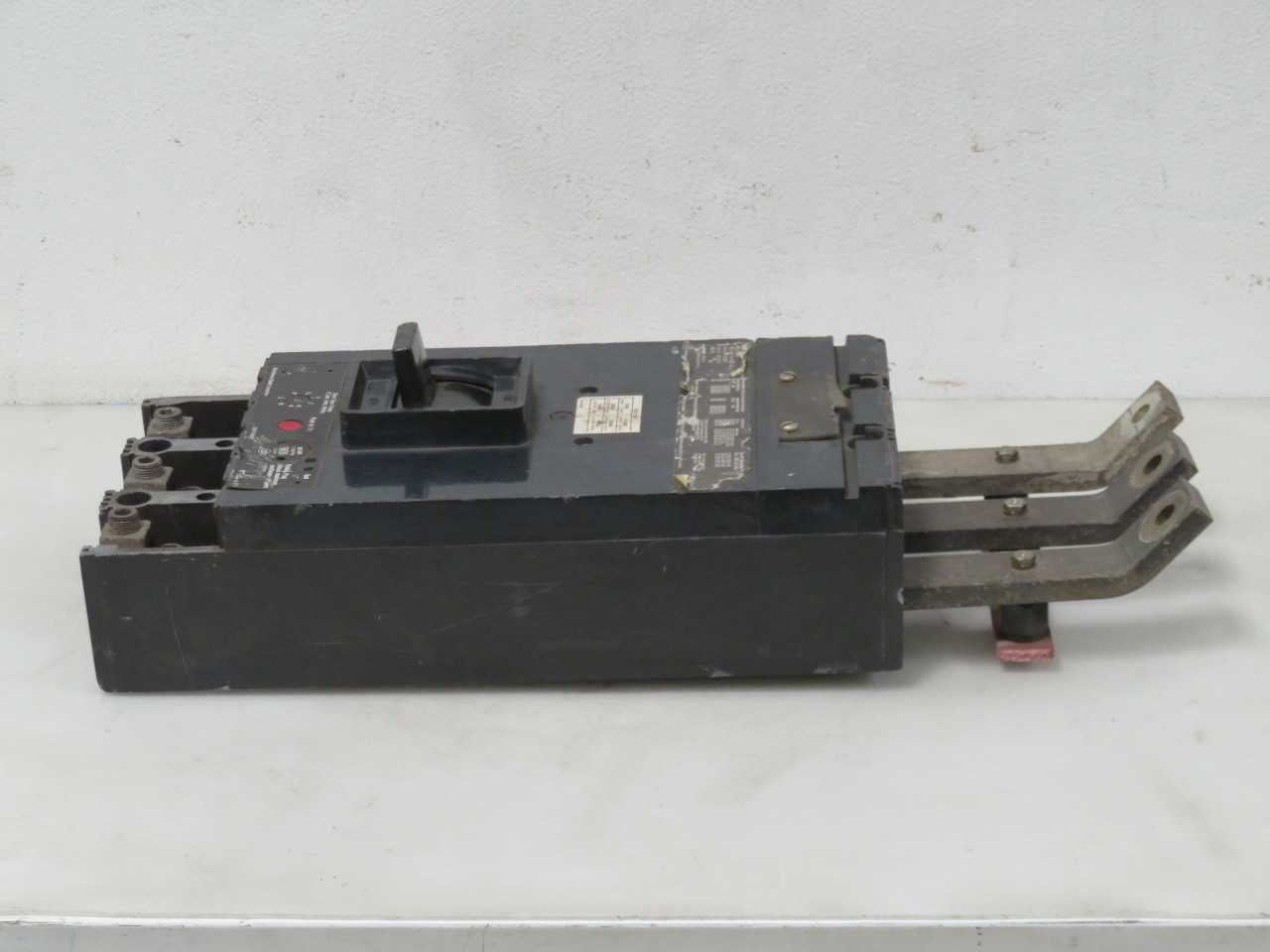 WESTINGHOUSE MC3800F SELTRONIC CIRCUIT BREAKER MC FRAME 800 AMP 600 VAC T186630 - CIRCUIT BREAKERS