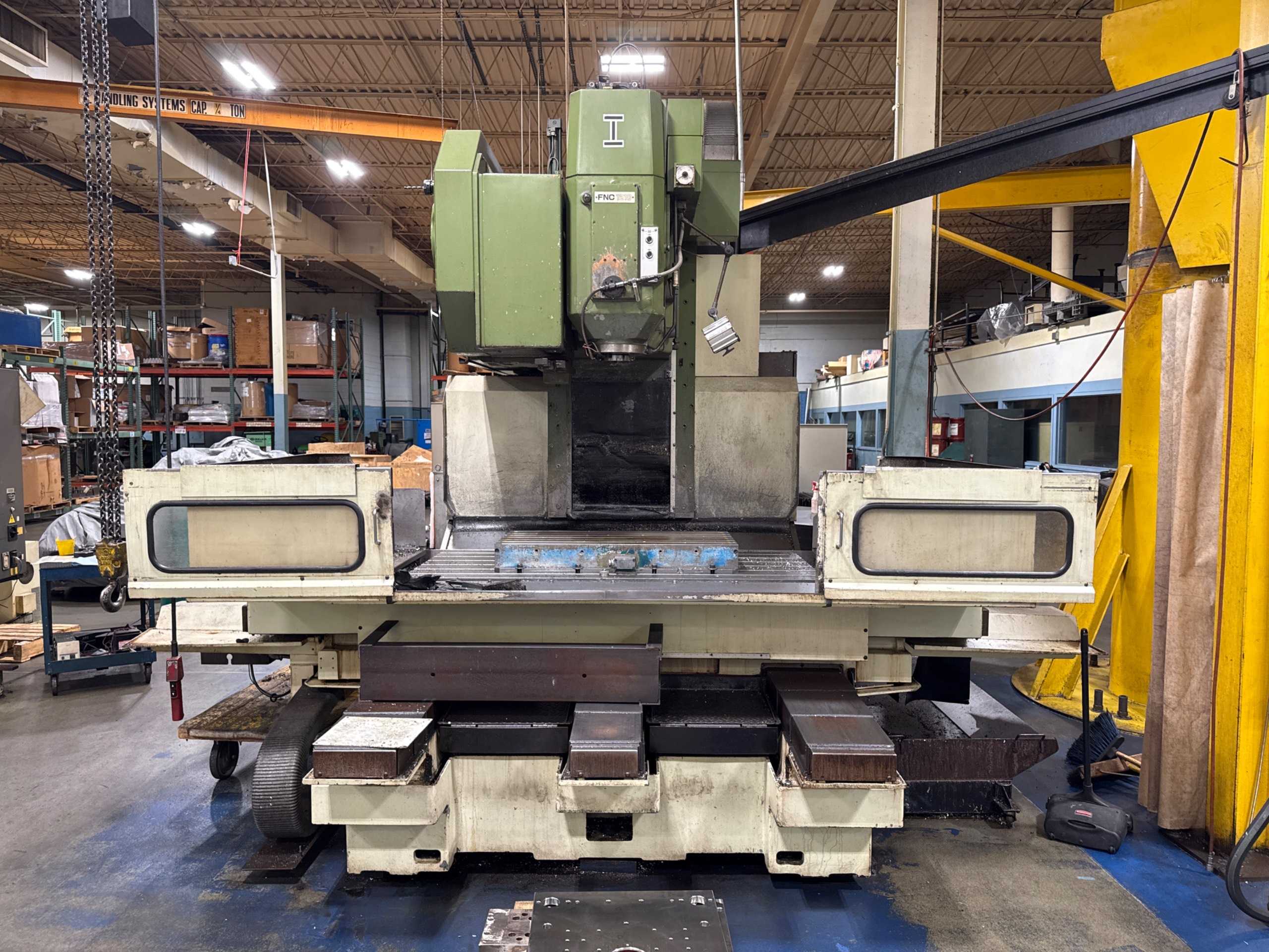 Makino FNC1210-A30 Vertical Machining Center - VERTICAL MACHINING CENTERS