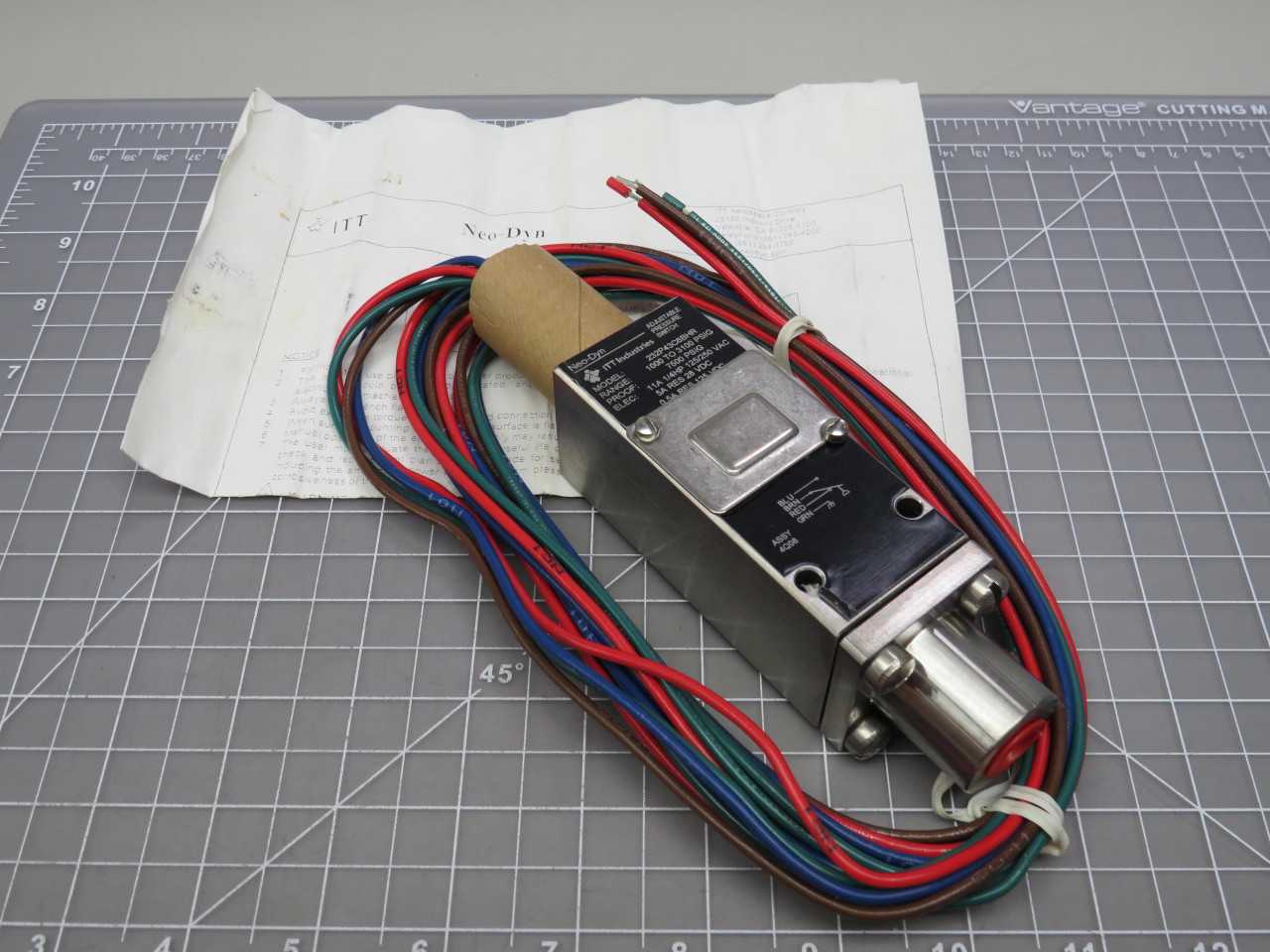 ITT NEO-DYN 232P43C6BHR ADJUSTABLE PRESSURE SWITCH T163088 - SWITCHES