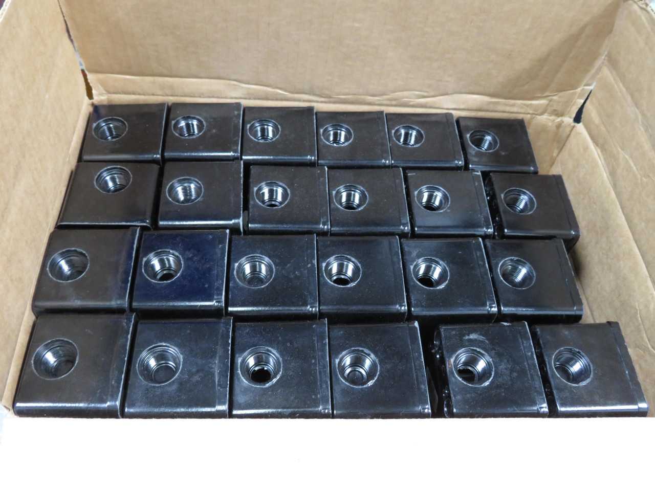 LOT OF 50 THOMAS & BETTS FSC-12-BP SINGLE GANG CONDUIT BOX FOR NON-METALLIC CONDUIT WITH SUITABLE 1/ - CONDUIT OUTLET BODIES & BOXES