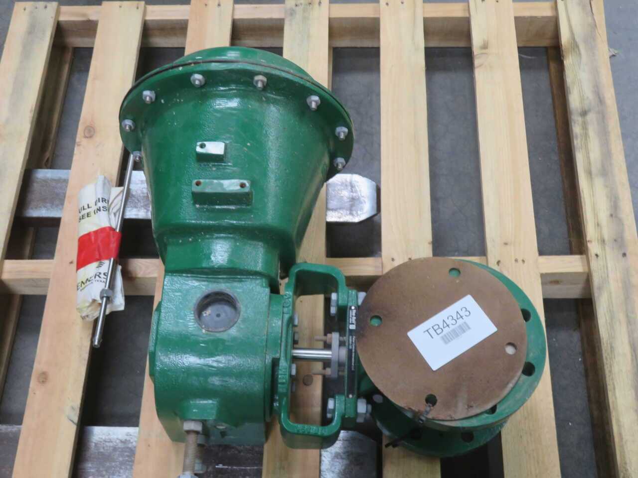 Fisher 2052 Diaphragm Rotary Actuator For Precision Control - VALVE & ACTUATOR ASSEMBLY