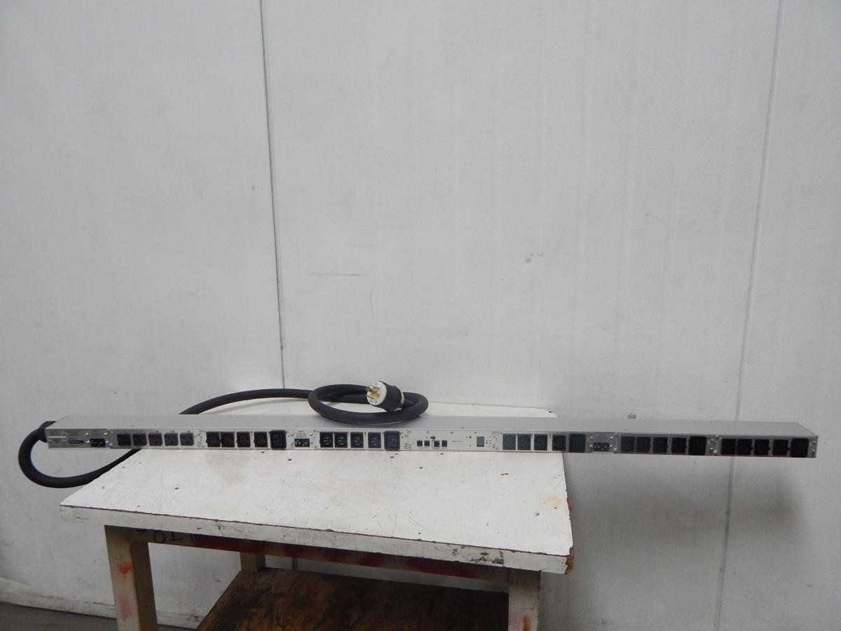BAYTECH MMP11 METERED CONTROLLED POWER STRIP M3882 - POWER SUPPLIES