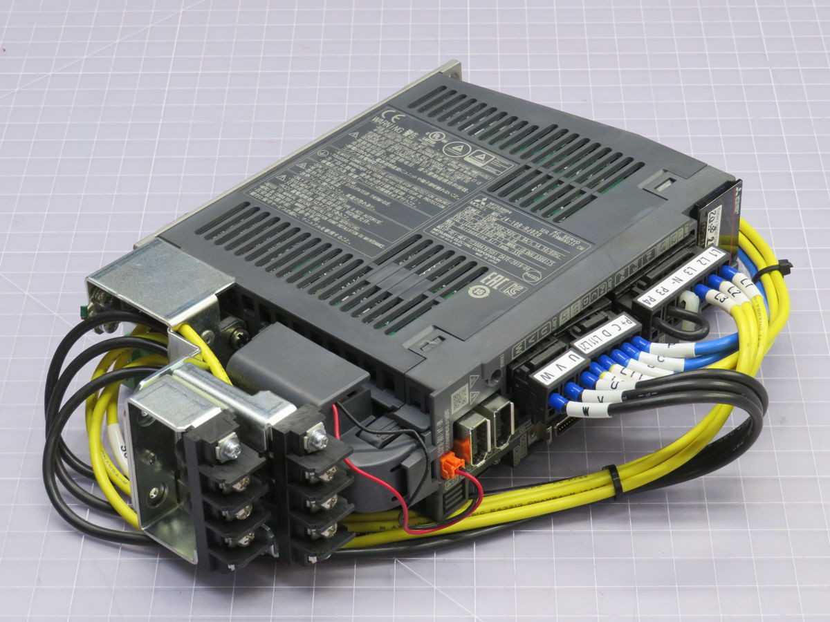 MITSUBISHI SC-J2SJ4KT02K
 AC SERVO AMPLIFIER T254270 - SERVO