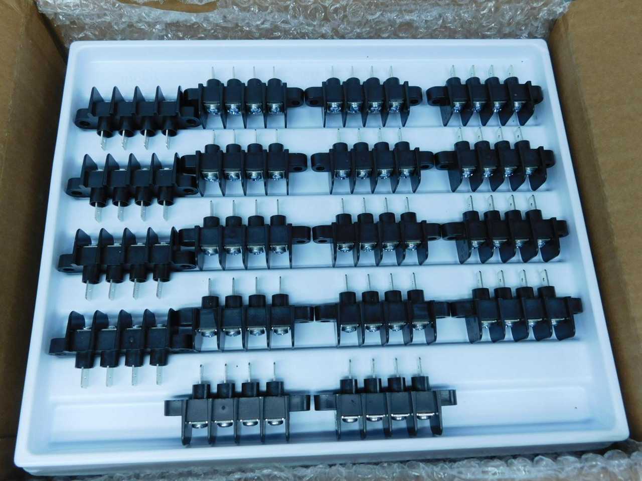 LOT OF 200 MOLEX 0387316604 CONN BARRIER STRIP 4CIRC 0.438"
T153138 - TERMINAL BLOCKS