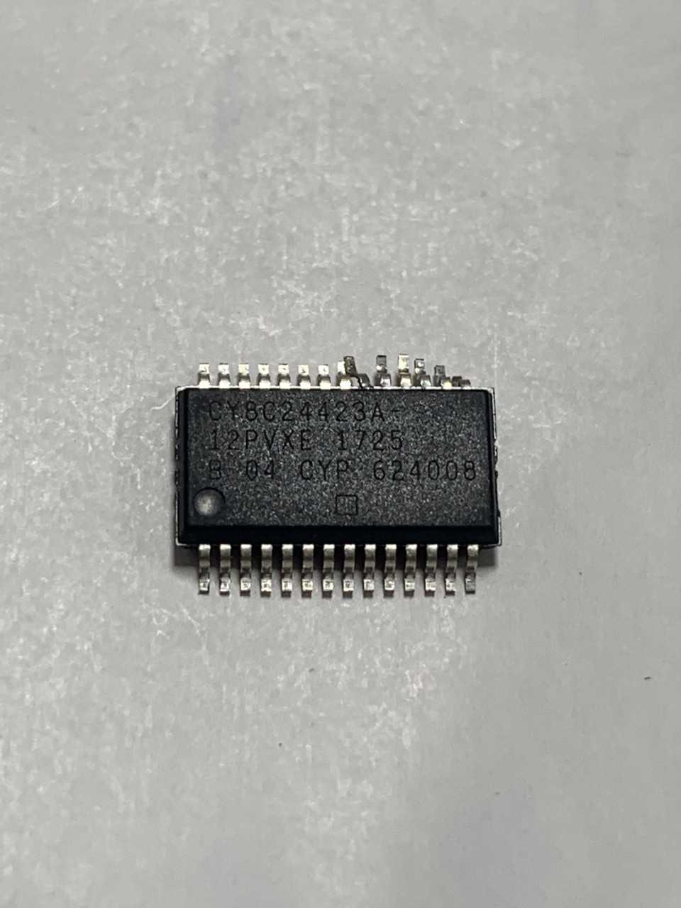 LOT OF 1000 CYPRESS CY8C24423A PROGRAMMABLE SYSTEM-ON-CHIP T156251 - INDUSTRIAL PARTS