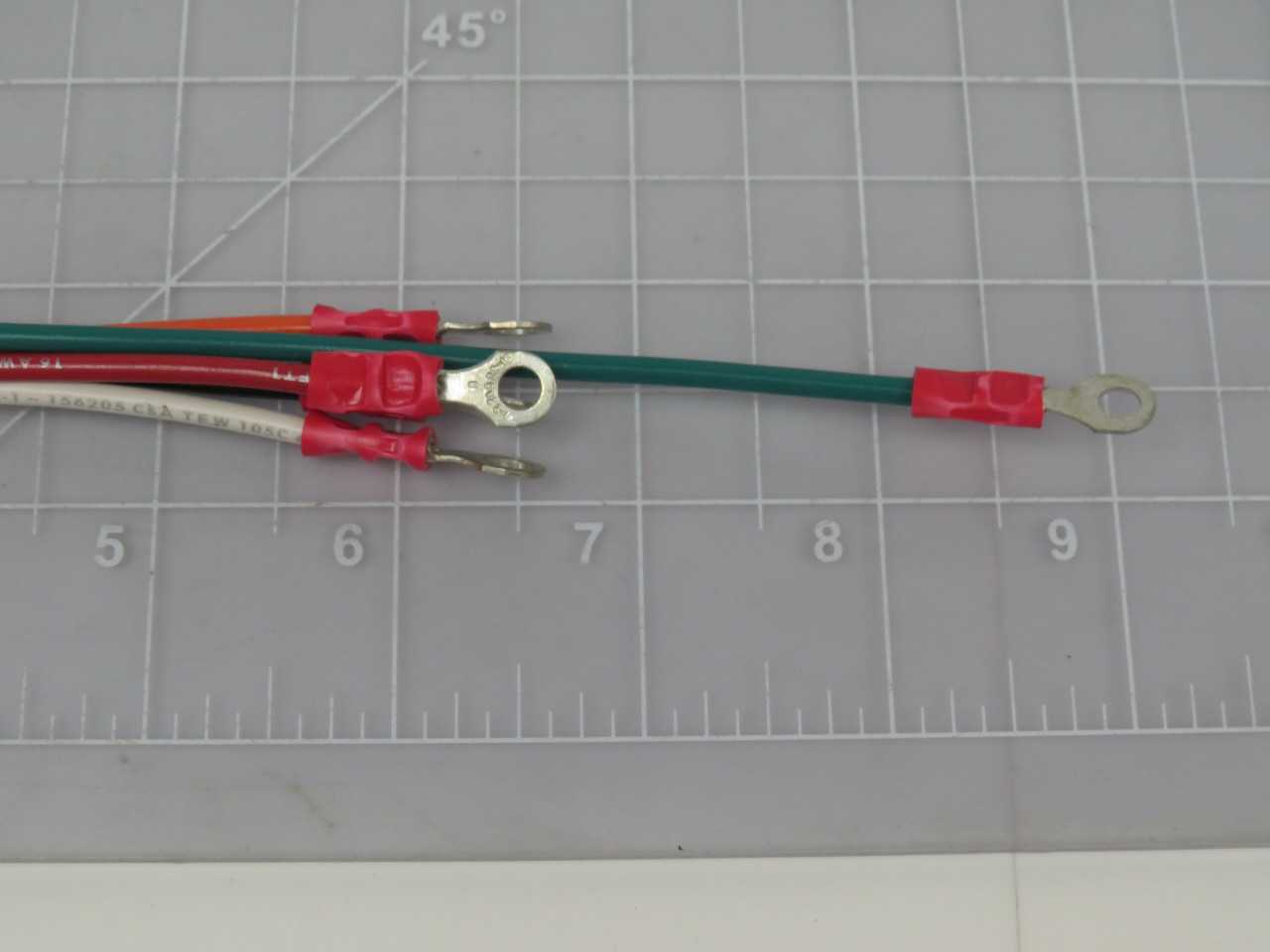 LOT OF 40 BRAD CONNECTIVITY 1300130757 41323B MINI-CHANGE RECEPTACLE 5P MALE VICKERS 409706 16 PVC L - PLUGS & RECEPTACLES