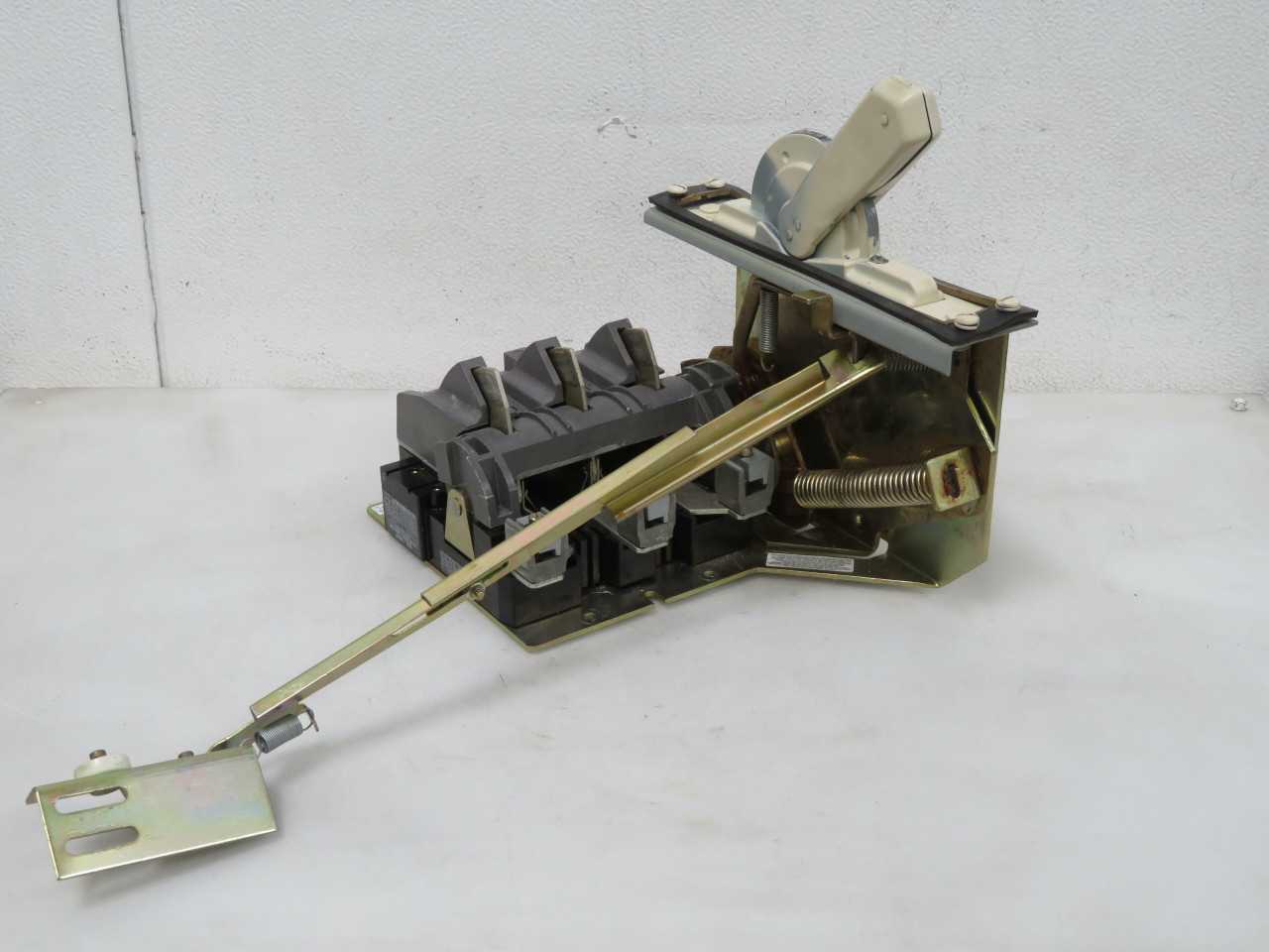 ALLEN-BRADLEY 1494F-NF100 SER A DISCONNECT SWITCH 100 AMP T185501 - DISCONNECT SWITCHES