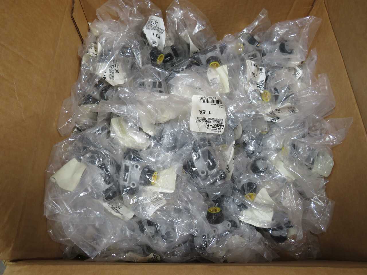 Lot Of 80 Brad Harrison DN3030-PT Circular Connectors For DeviceNet Segmented Power - ELECTRICAL COMPONENTS