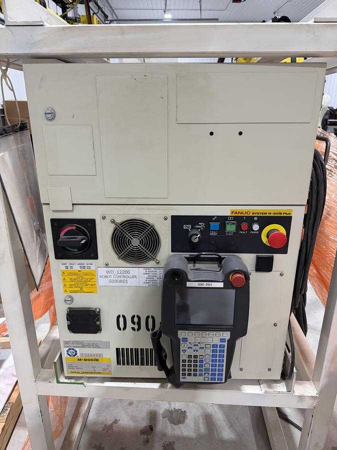 2021 FANUC M-900IB/360 ROBOT WITH R-30IB CONTROLLER - 360KG PAYLOAD, 6 AXES - ARTICULATED ROBOTS