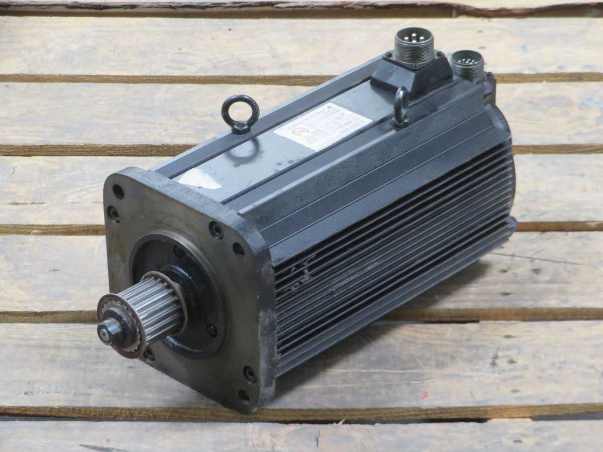 YASKAWA USASEM-50FJ12 AC SERVO MOTOR T246309 - SERVO