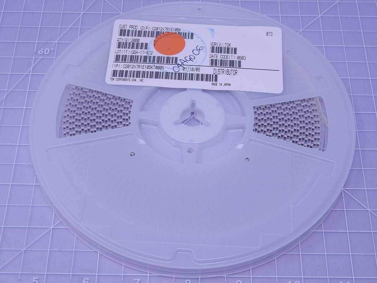 LOT OF 2000 TDK C2012X7R1E105K MULTILAYER CERAMIC CAPACITORS MLCC T111988 - ELECTRICAL COMPONENTS
