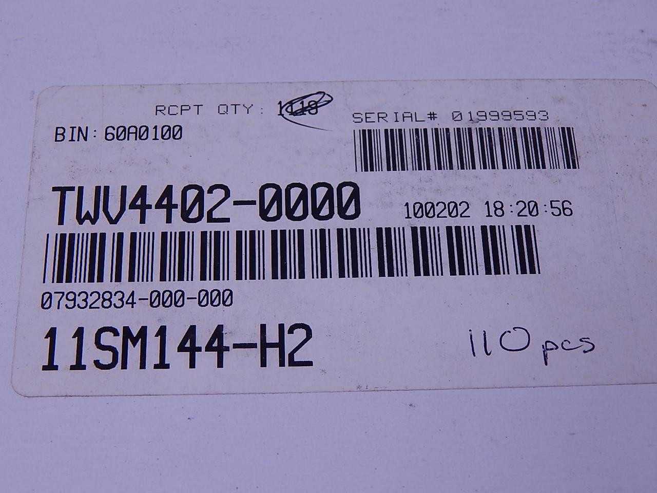 LOT OF 110 HONEYWELL 11SM144-H2 BASIC / SNAP ACTION SWITCHES BASIC SWITCH SPDT 5 A 30 VDC PLGR PC PI - SWITCHES