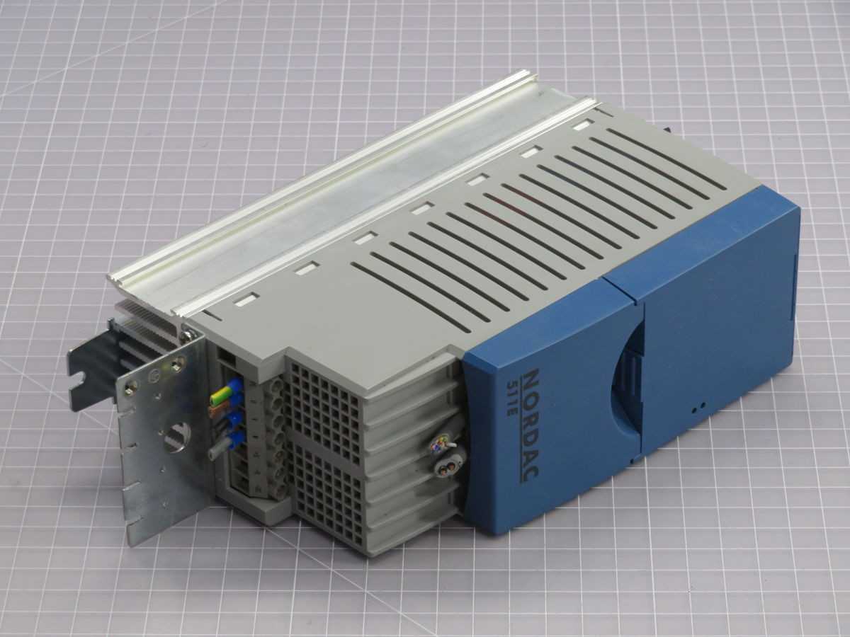 NORDAC 275780112 SK 5116-111-340-A-BDT INVERTER DRIVE T261134 - GEARMOTOR