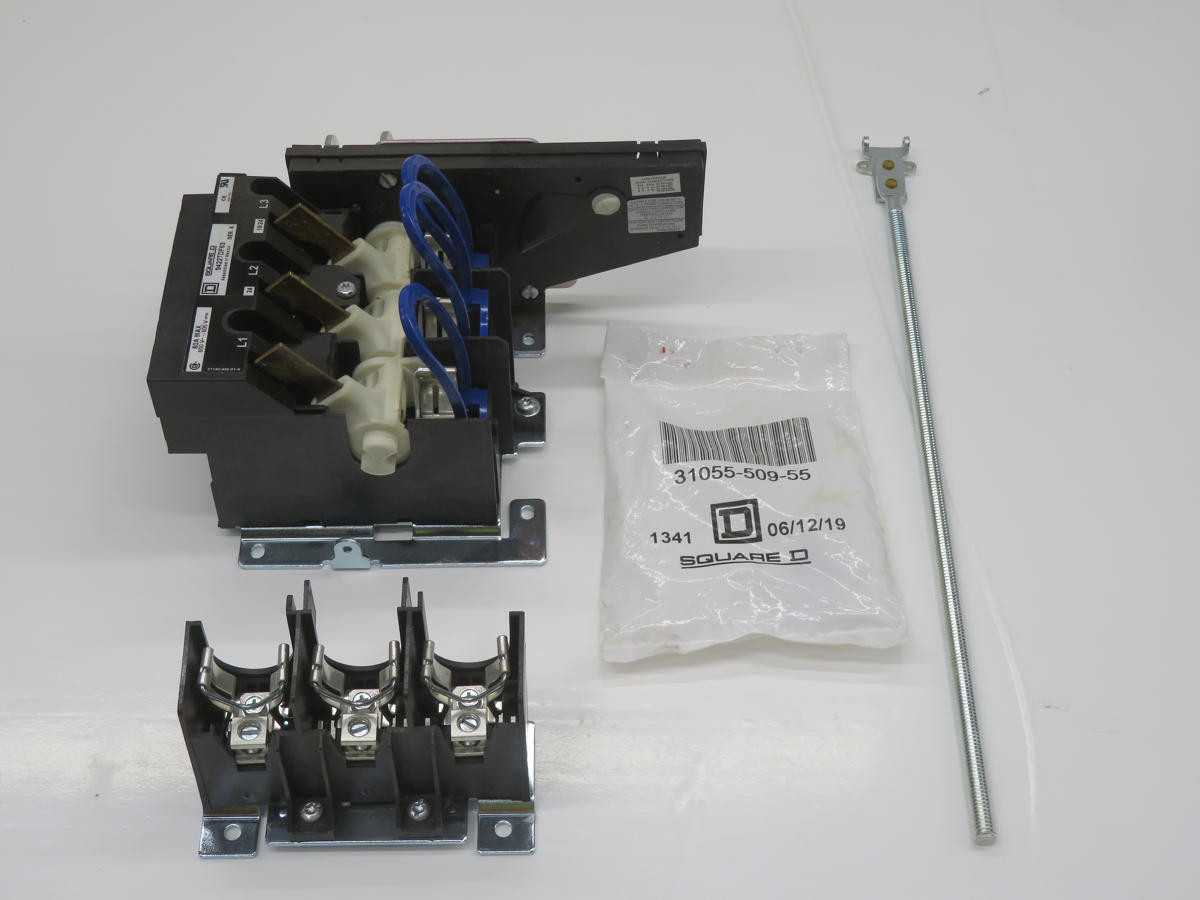 SQUARE D 9422TDF63 FLANGE MOUNTED OPERATING MECHANISM/ACCESSORY DISCONNECT SWITCH T225185 - DISCONNECT SWITCHES