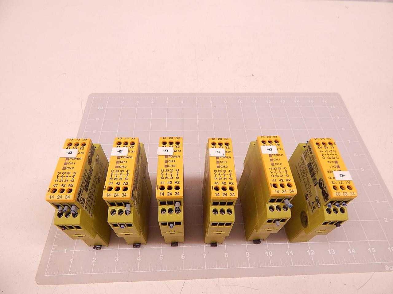 Lot Of 6 Pliz PNOZX124VAC/DC3N/O1N/C Safety Relays T71386 - SWITCHES