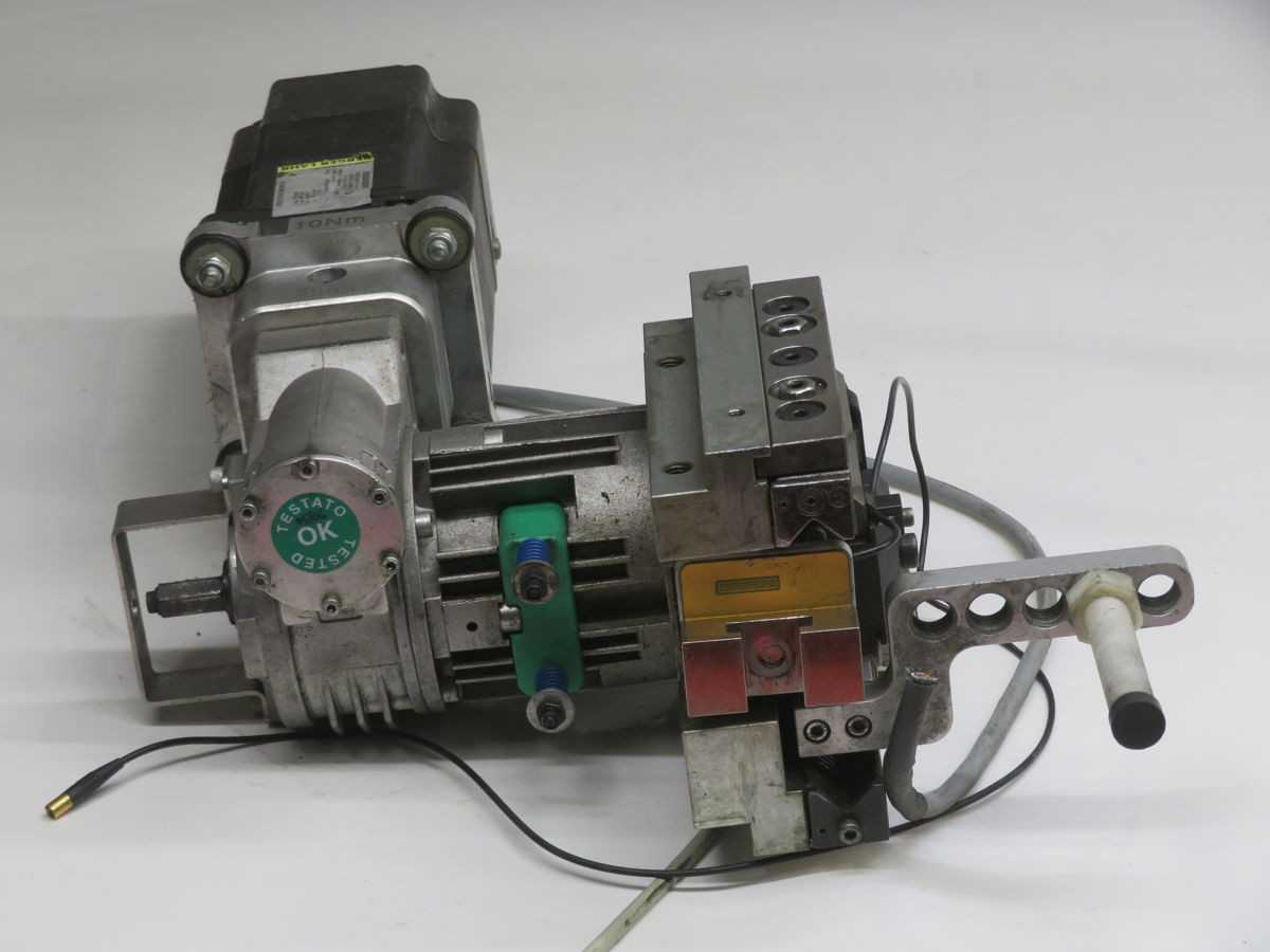 BERGER LAHR SER31117/4L6SD6CO MOTOR T255105 - SERVO MOTORS