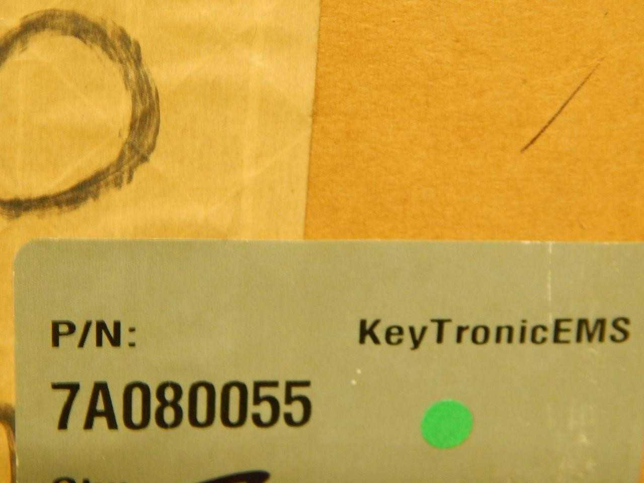 LOT OF 860 KEYTRONICS 7A080055 CONTACT HARNESS T97524 - CORDSET CABLES