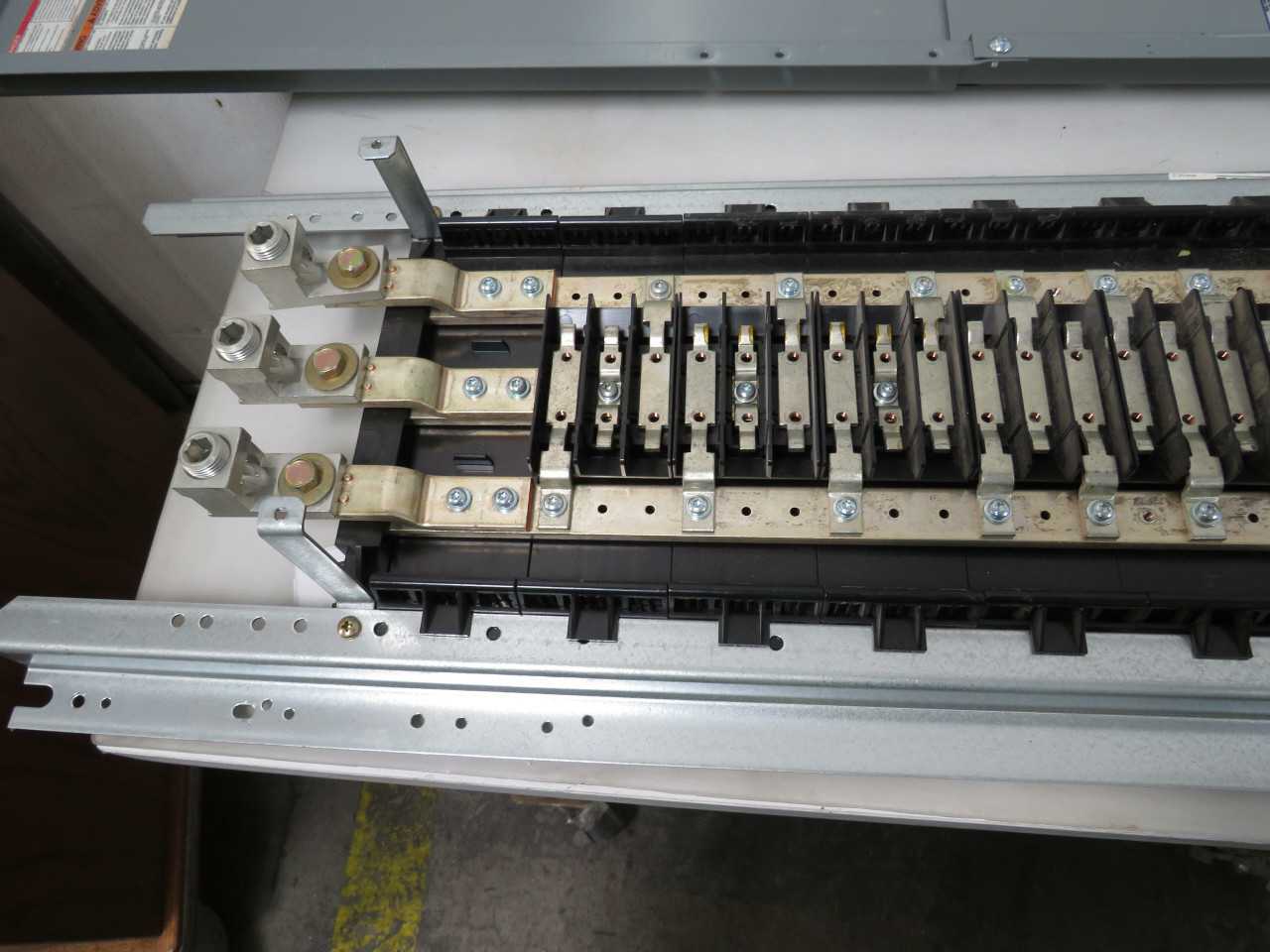 SQUARE D 12199210030360001 E3 SERIES NOOD PANELBOARD T184599 - PANELBOARDS