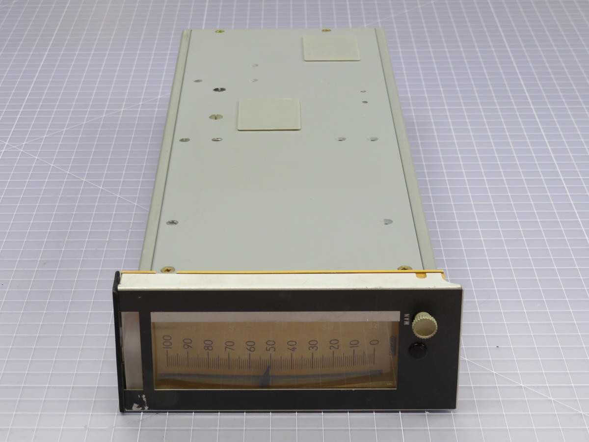 FOXBORO 235SM MANUAL STATION CONTROLLER T210483 - AUTOMATION & CONTROLS