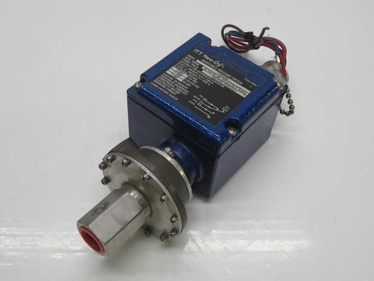 ITT 110P42C6 NEO-DYN ADJUSTABLE PRESSURE SWITCH T213273 - SWITCHES