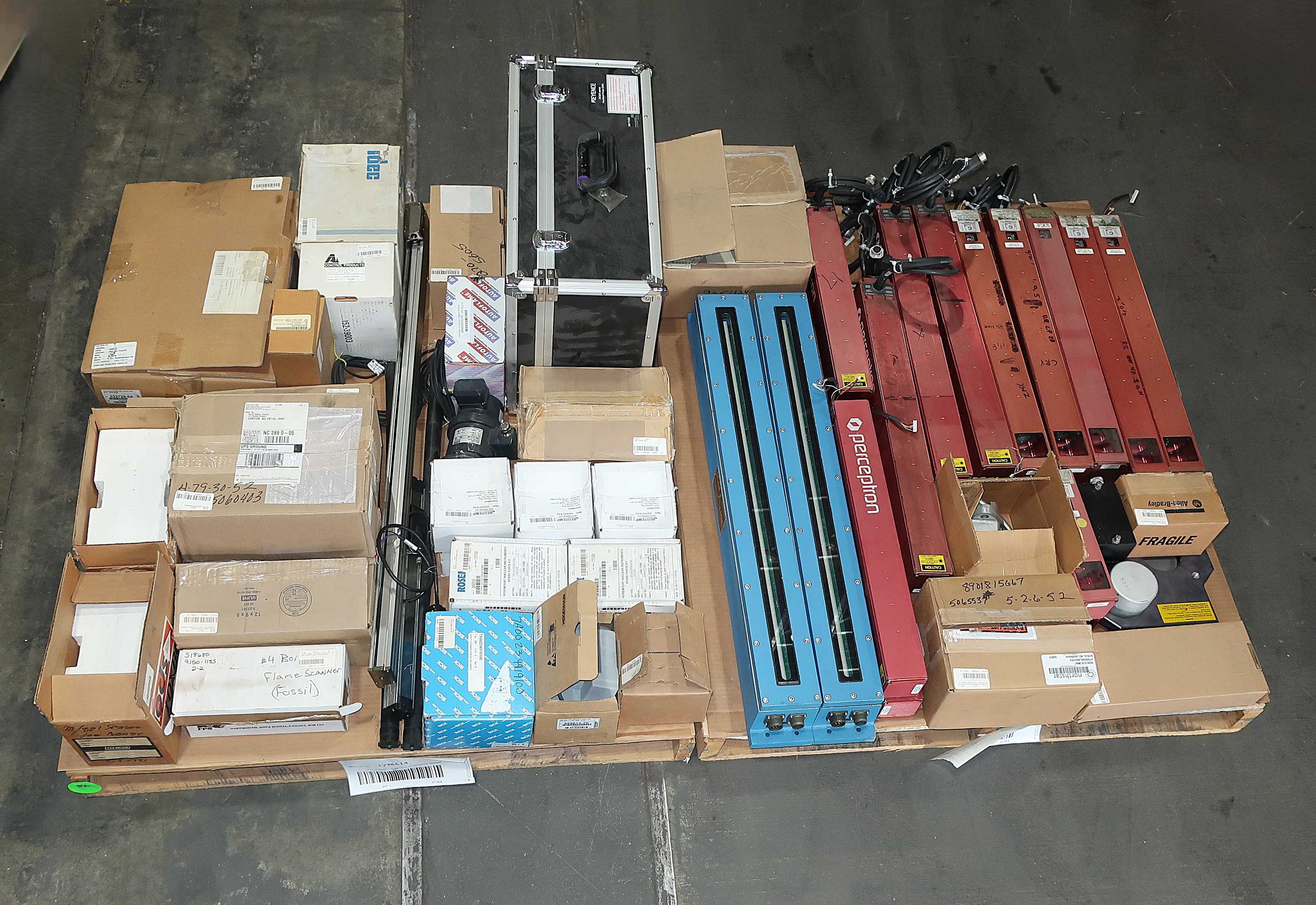 SKU 1776614 - 2 PALLETS OF ASSORTED SENSORS - SENSORS