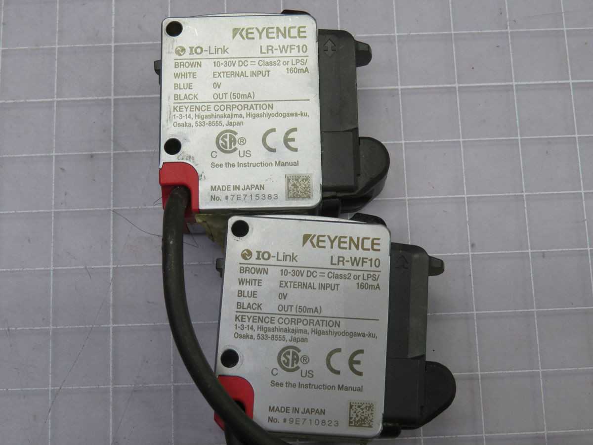 LOT OF 2 KEYENCE LR-WF10 LASER SENSOR T256122 - SENSORS
