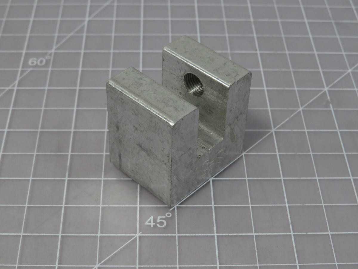 LOT OF 250 S-5 S MINI STANDING SEAM CLAMP TWO SER T192127 - DEPANELING MACHINE