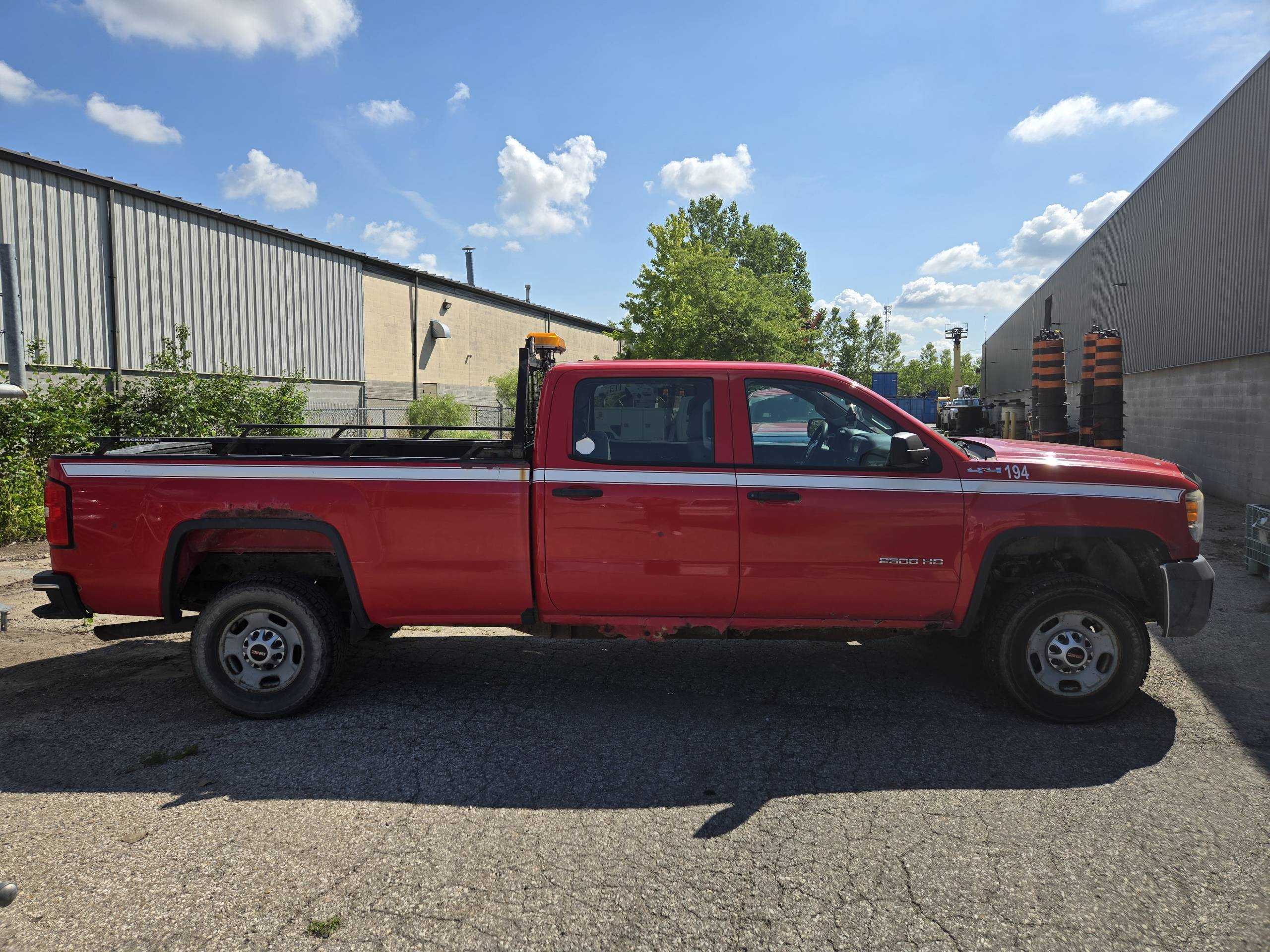 2016 GMC Sierra 2500 4x4 Extended Cab Pickup Truck, 360 HP Vortec V8, 8 ft Bed - PICKUP TRUCKS