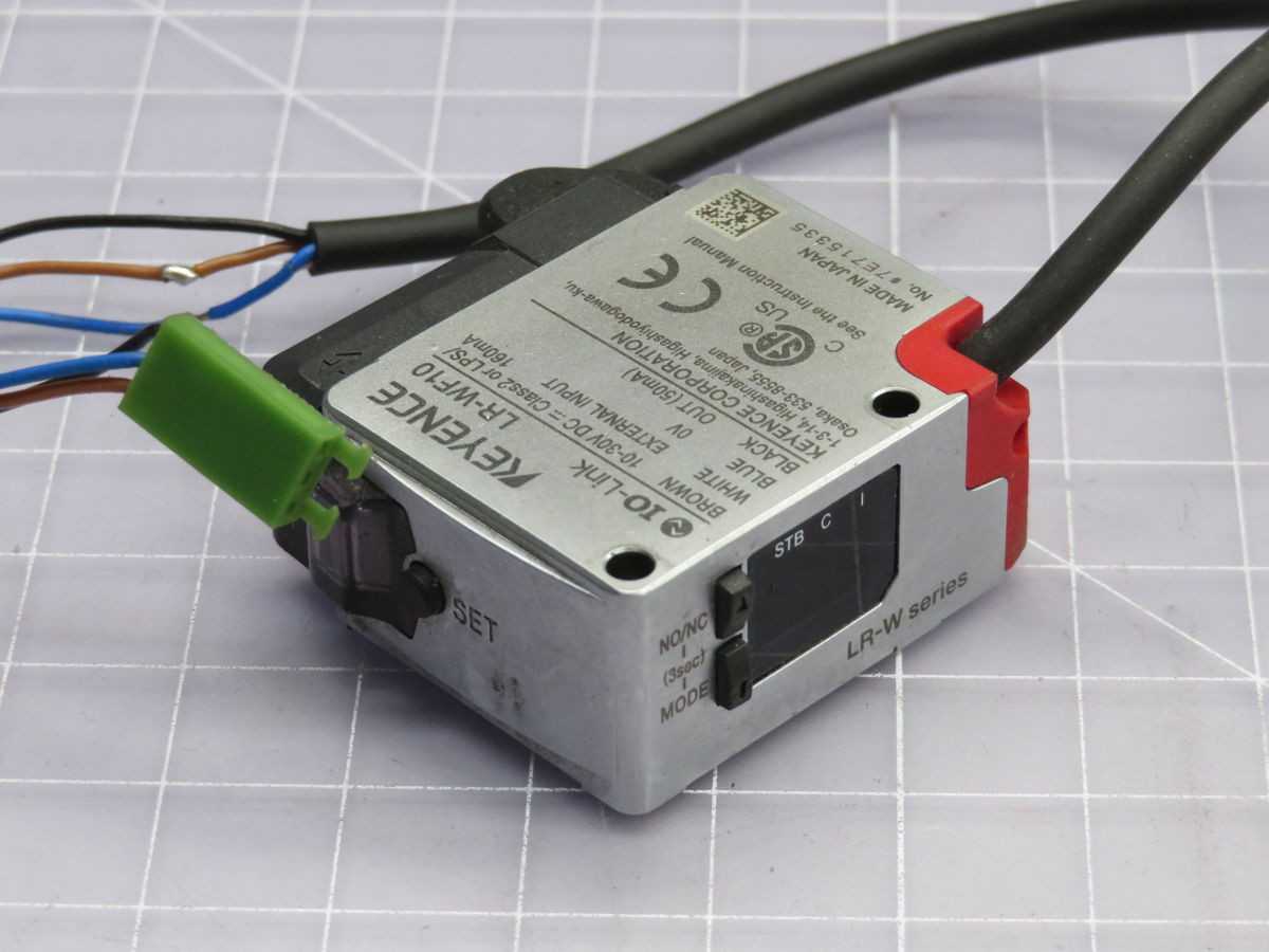 KEYENCE LR-WF10 PHOTOELECTRIC SENSOR T253899 - SENSORS