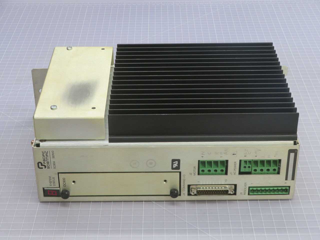 PACIFIC SCIENTIFIC .
SC904-021-01 SERVO DRIVE T245303 - SERVO MOTORS