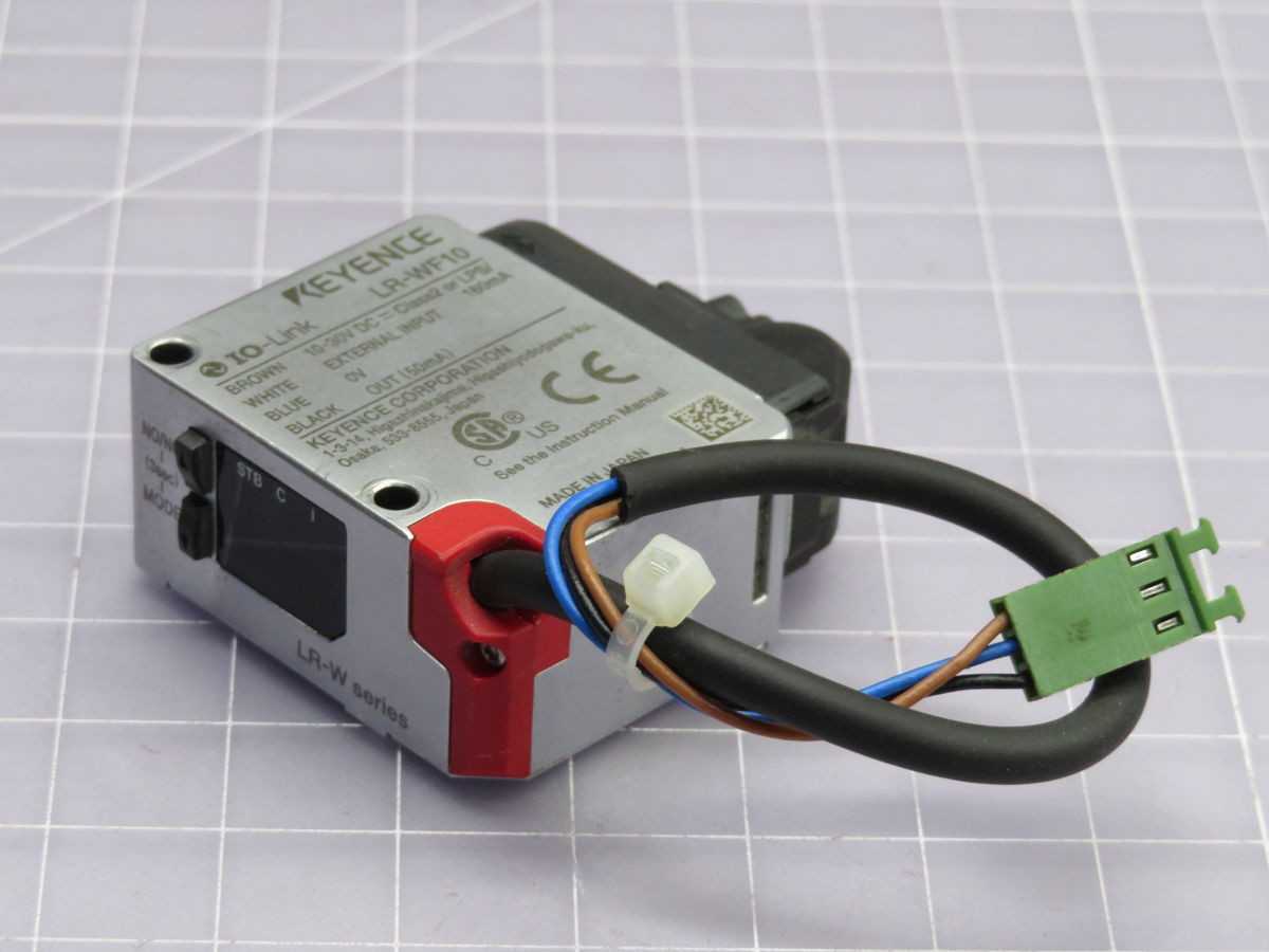 KEYENCE LR-WF10 PHOTOELECTRIC SENSOR T251148 - SENSORS