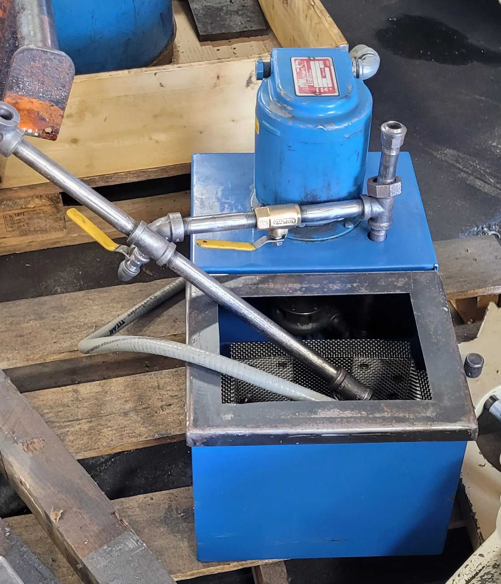 GUSHER T-10 1P3-LONG VERTICAL IMMERSION COOLANT PUMP, 1/10 HP, 115/230V, 1 PH, 9 GAL - VERTICAL PUMP