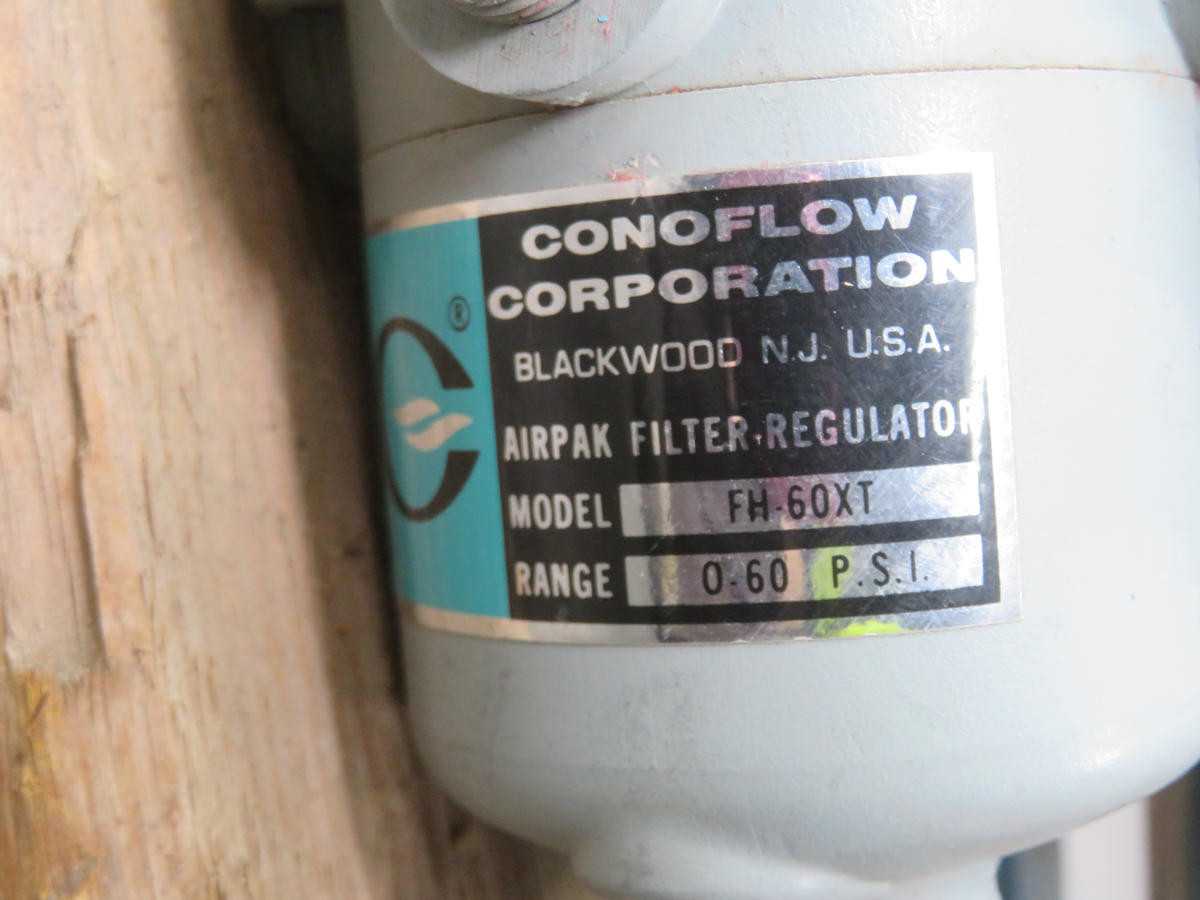 BAILEY POSITIONER LINEAR PNEUMATIC SPRING-DIAPHRAGM VALVE ACTUATOR W CONOFLOW CORPORATION FH-60XT - VALVE POSITIONERS & INDICATORS