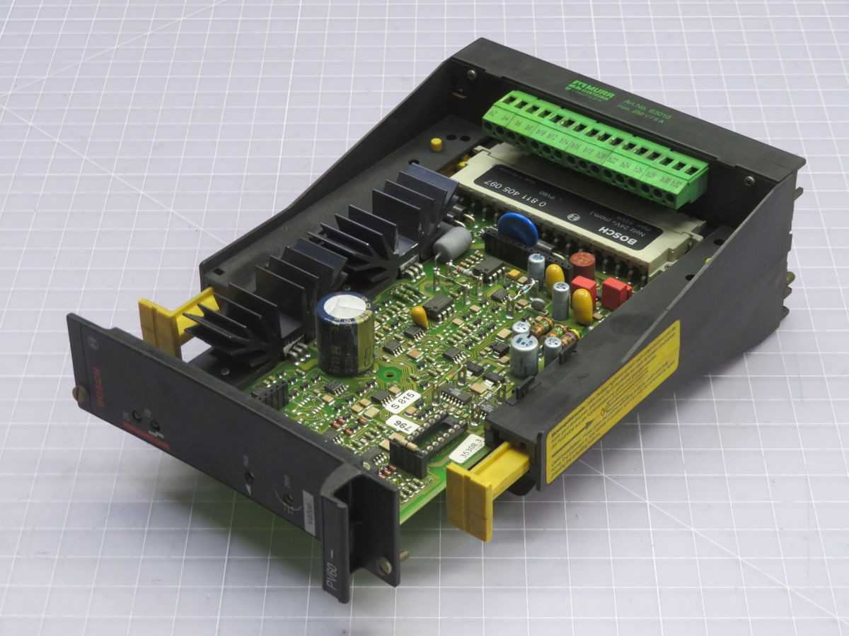 BOSCH 0 811 405 097 AMPLIFIER BOARD T254825 - PCB CIRCUIT BOARDS