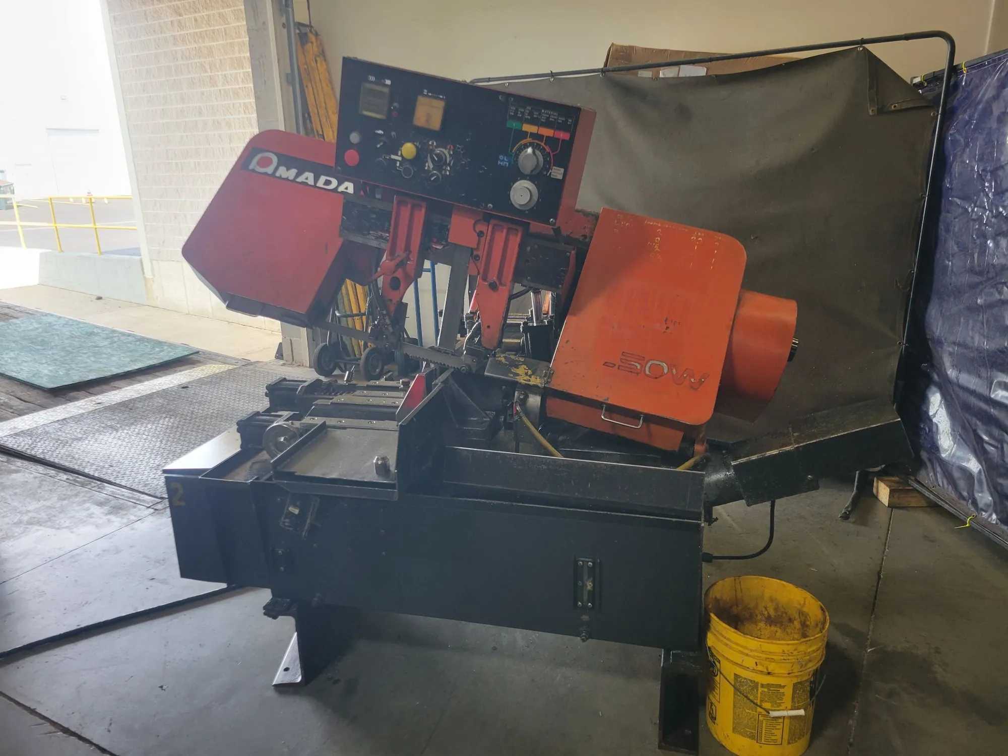 1996 Amada HA-250 W Horizontal Band Saw | Automatic Operation - HORIZONTAL BAND SAWS