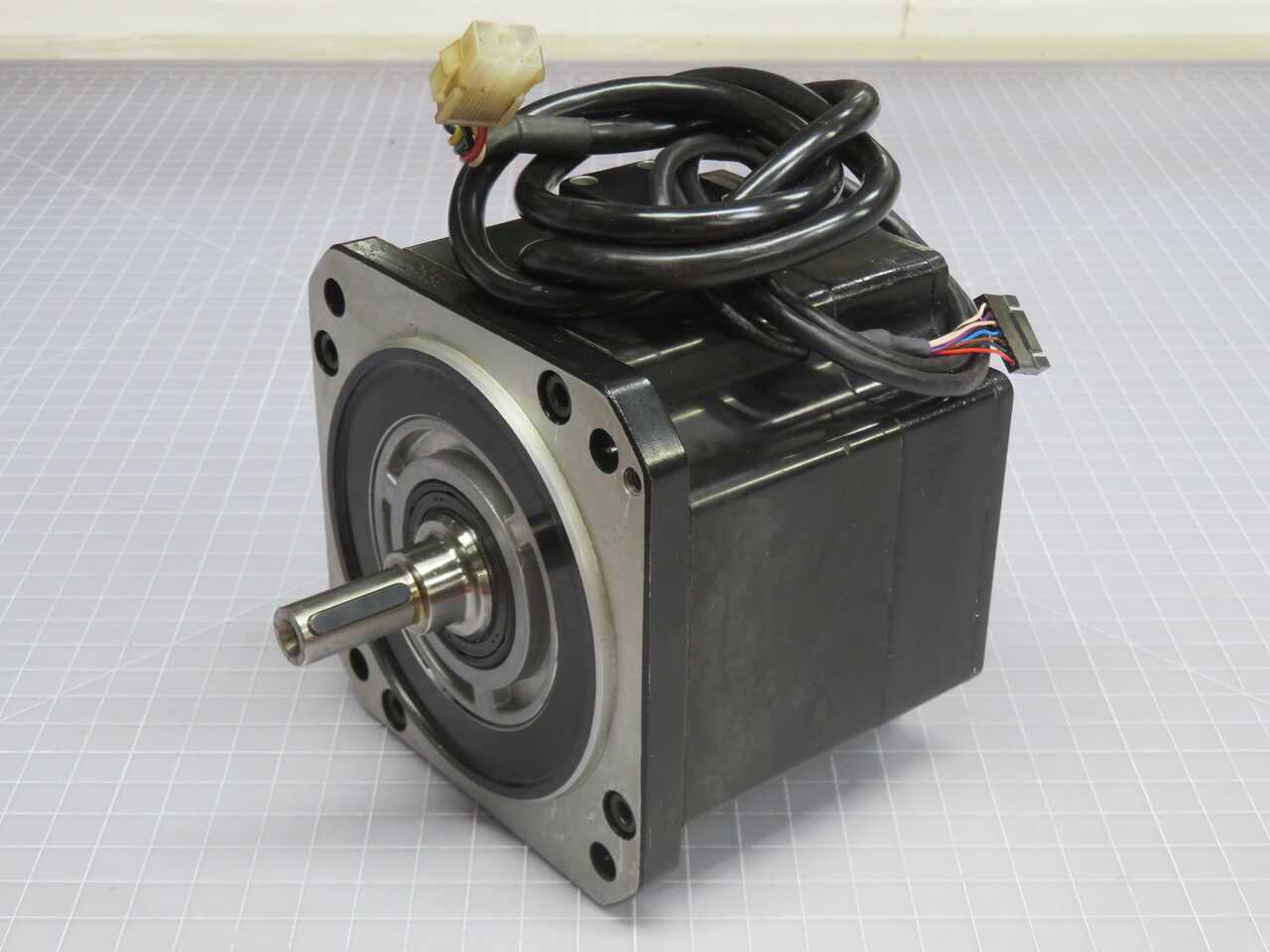 Daihen W-L01496F P60B13075DBPD1 AC Servo Motor T271265 - SERVO MOTORS