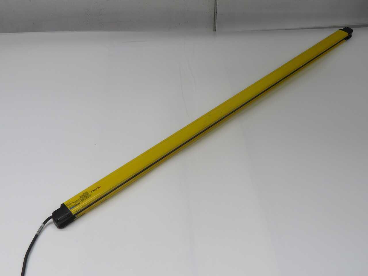 KEYENCE GL-R111F-R LIGHT CURTAIN RECEIVER T270552 - SENSORS