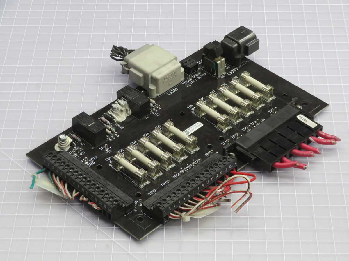 CROWN 149519-002_В AC2016250006 PLC DISTRIBUTION BOARD CROWN TSP6500 TYPE E FORKLIFT T260518 - ELECTRIC MOTORS