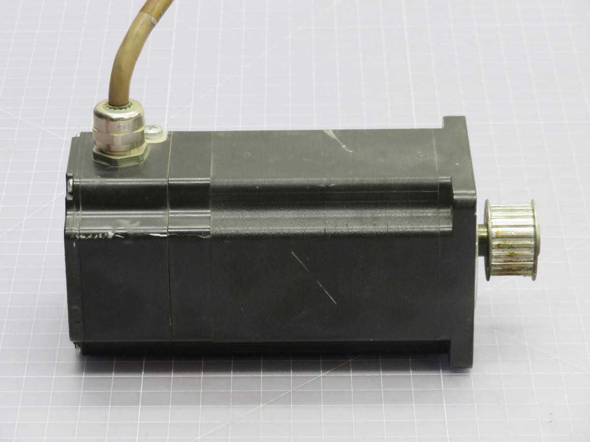 BERGER LAHR VRDM3913/50LNBOO STEPPER MOTOR T216004 - ELECTRIC MOTORS