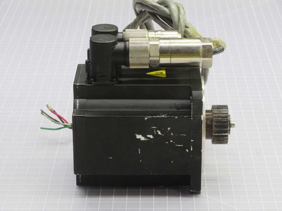 SEM HDM105C10-77S SERVO MOTOR T260355 - SERVO