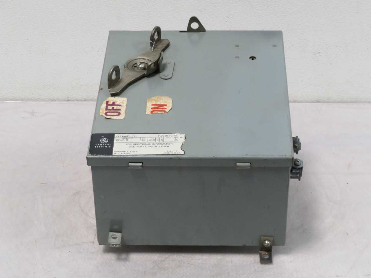 GE DE42IR FLEX-A-PLUG 30 AMP 3 PH T187723 - DISCONNECT SWITCHES