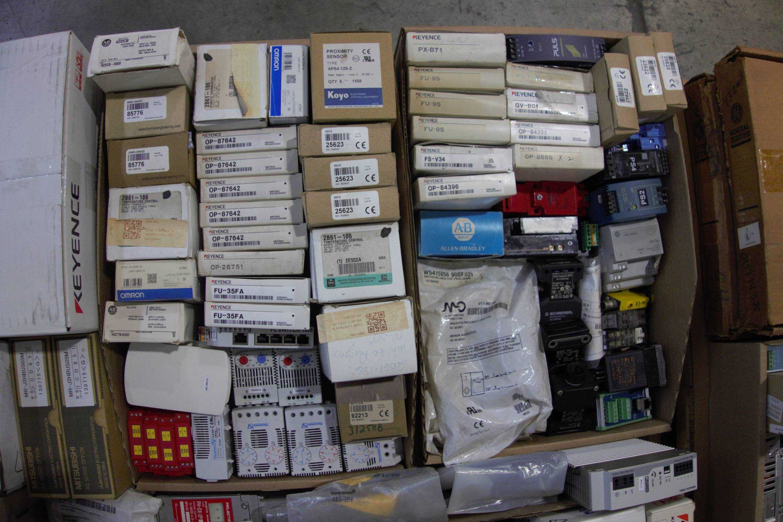 SKU 1786675 - 4 PALLETS OF ASSORTED ELECTRICAL CONTROLS - AUTOMATION & CONTROLS